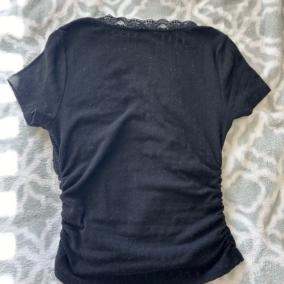 black top with lace neckline - Picture 2 of 4